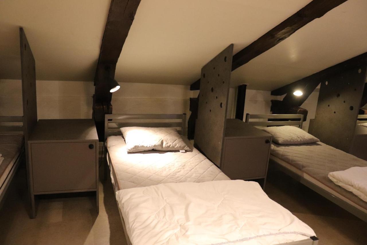 Bed in slaapzaal met 16 bedden (gemengd)